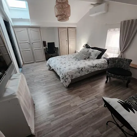 Duplex 1 à 5 Pers&bebe Dans Le Centre Apartamento *