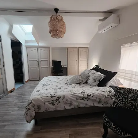 Duplex 1 à 5 Pers&bebe Dans Le Centre *